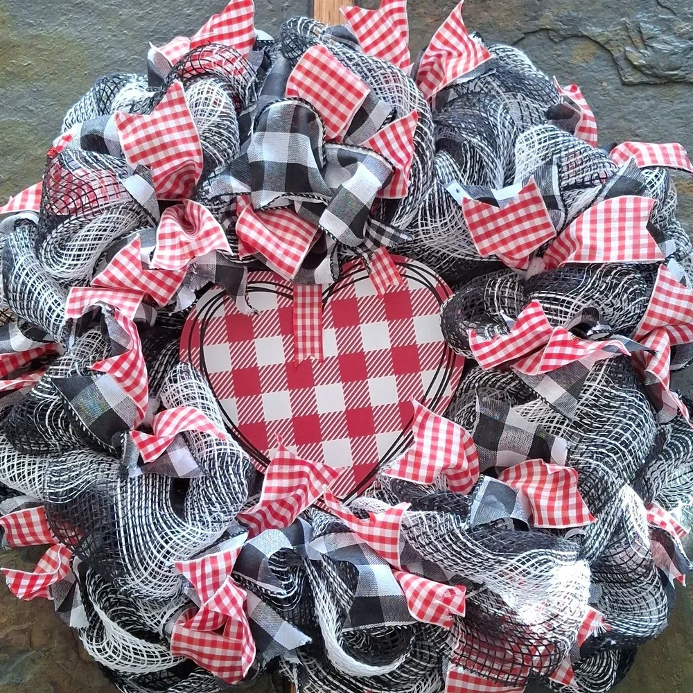 Red & Black Checkered Valentine's Day Wreath